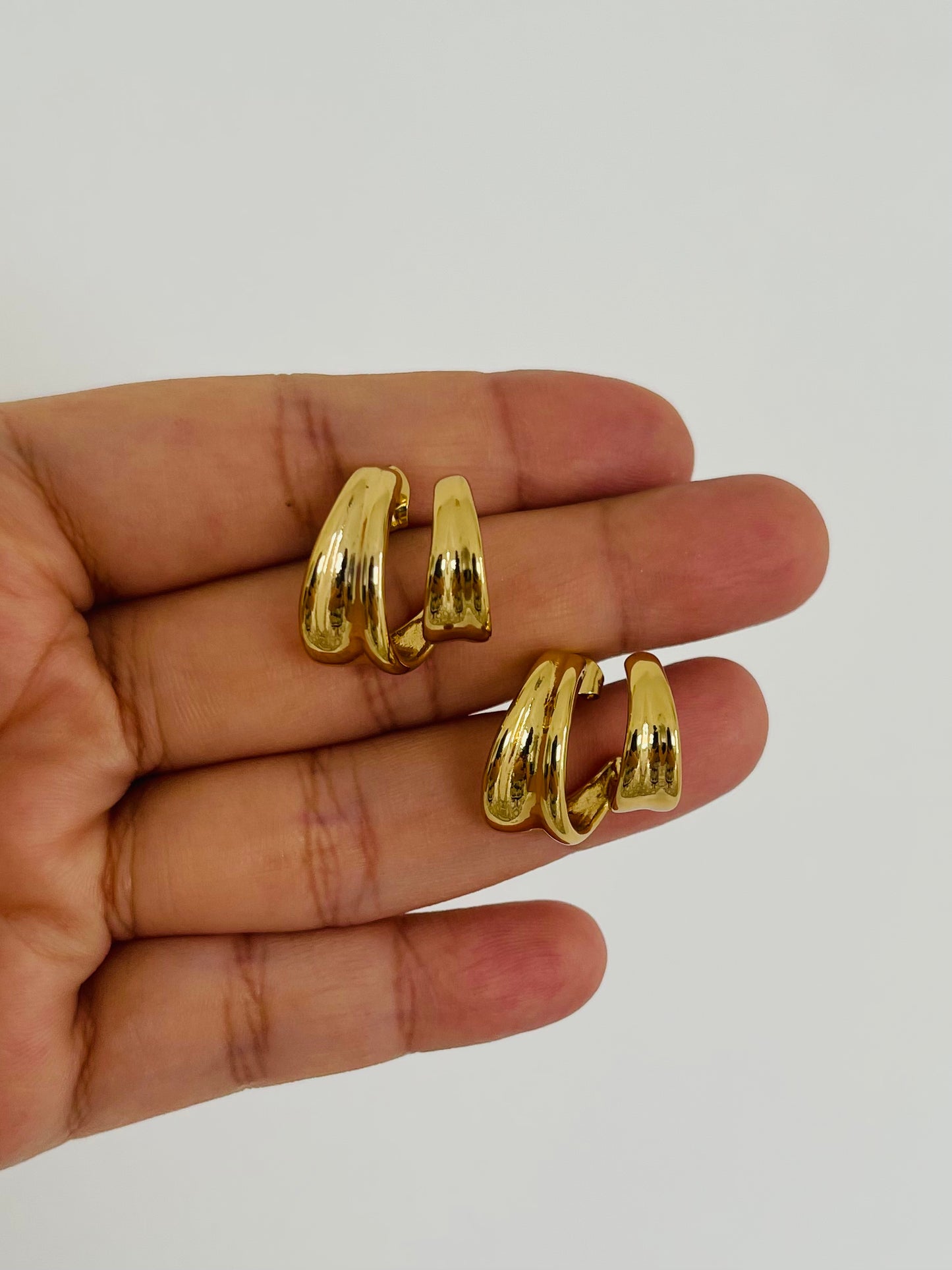 Ishani Earrings
