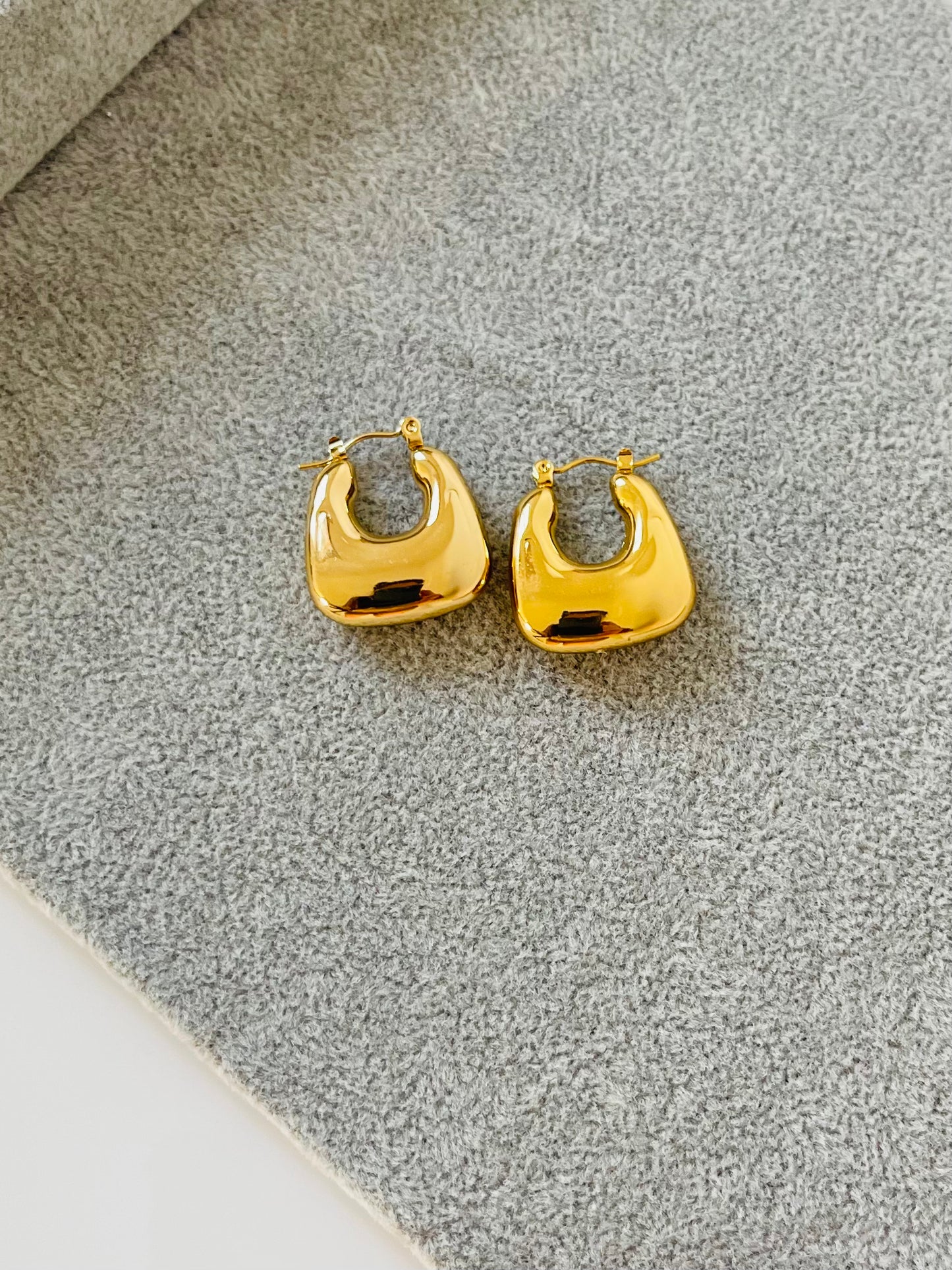 Mira Earrings
