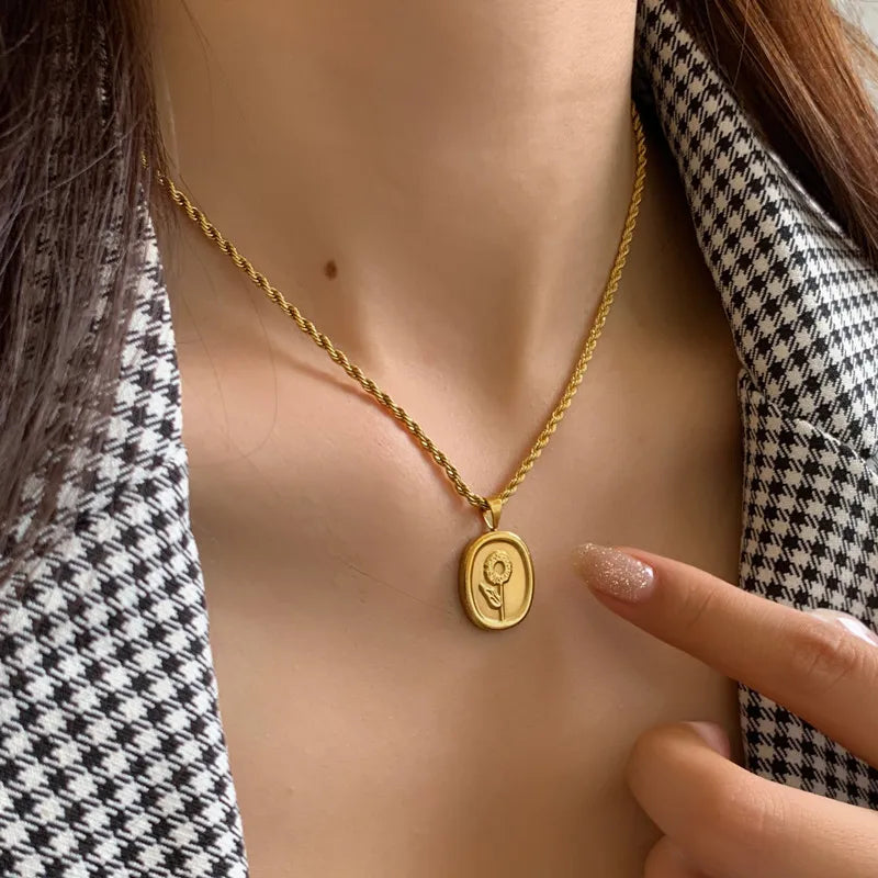 Emma Necklace