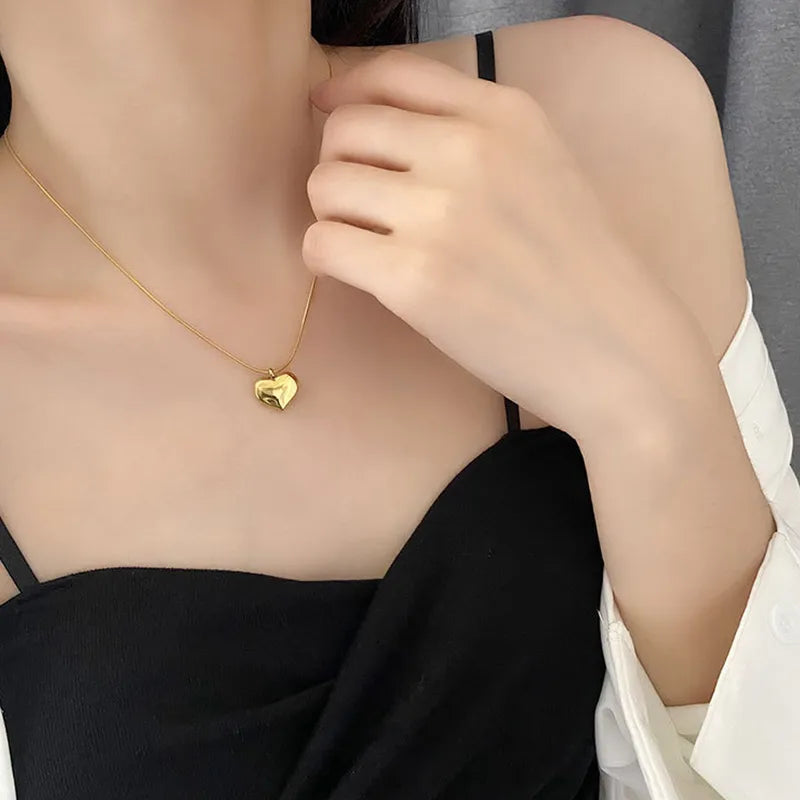 Maia Necklace