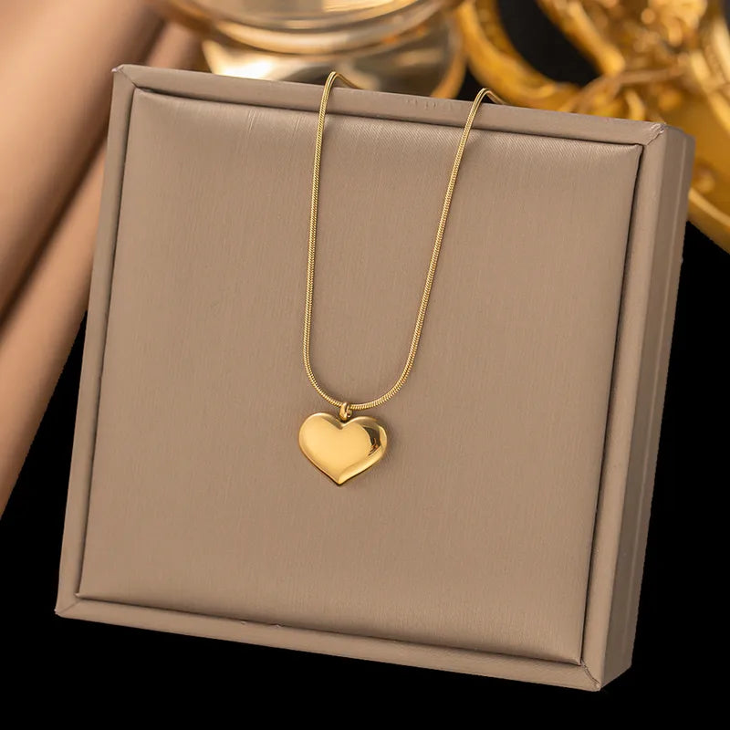 Maia Necklace