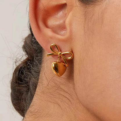 Bowhearts Earrings