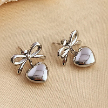 Bowhearts Earrings