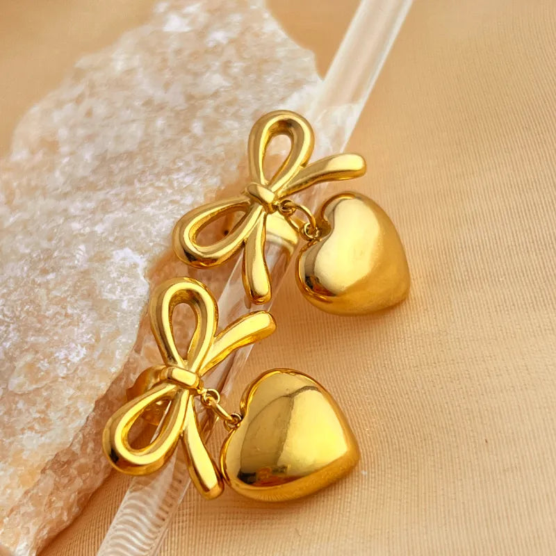 Bowhearts Earrings